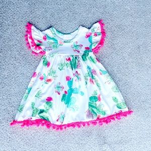 Tropical print flutter sleeve dress